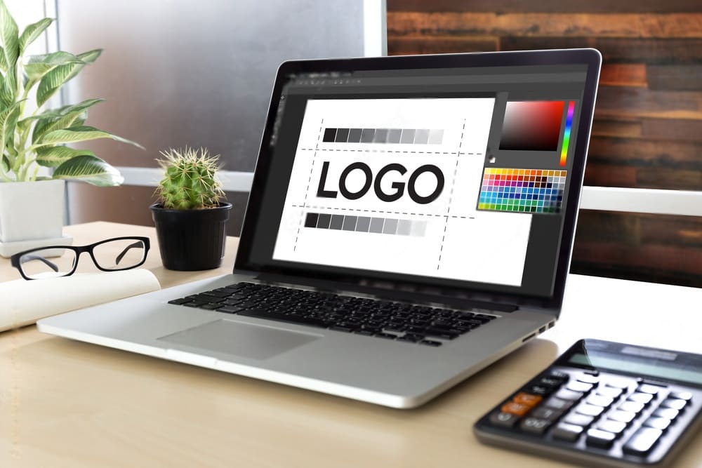 logotipai ant maikuciu